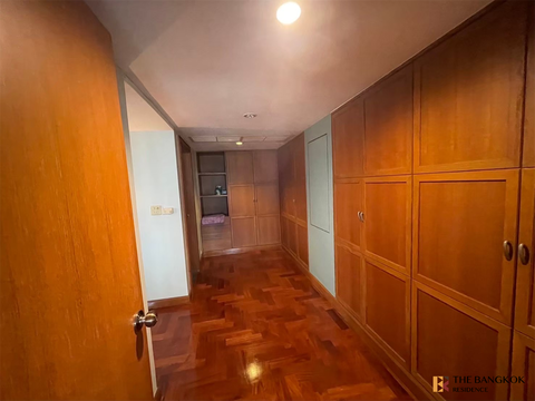 Lake Avenue Popular units sell out fast
