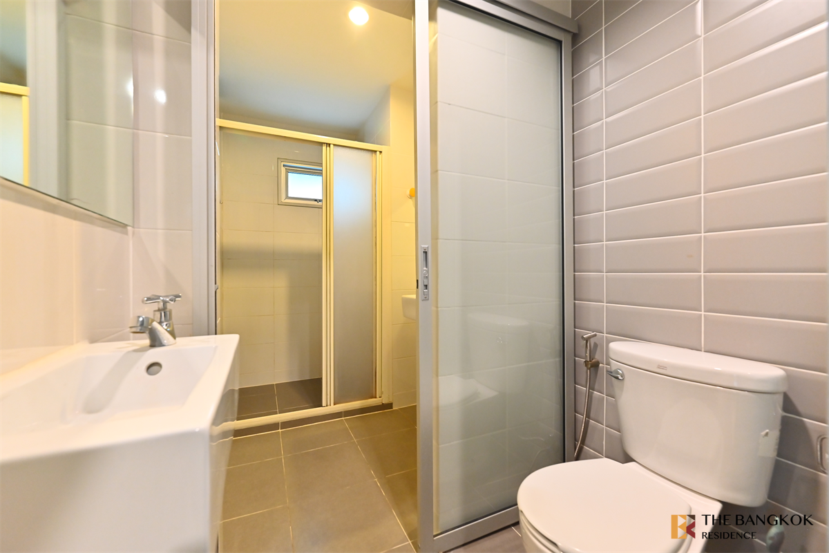 picture Aspire Rama 9 Premium Unit Close to All Conveniences near MRT Rama 9 Station - 2/10
