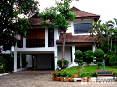 Houses for rent Benchakiti Park : 4 Bedroom House for rent in Khlong Tan, Bangkok  74796