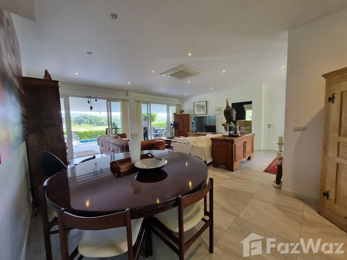 picture 3 Bedroom Pool Villa for Sale in Black Mountain Gold Course 1973728 - 12/24