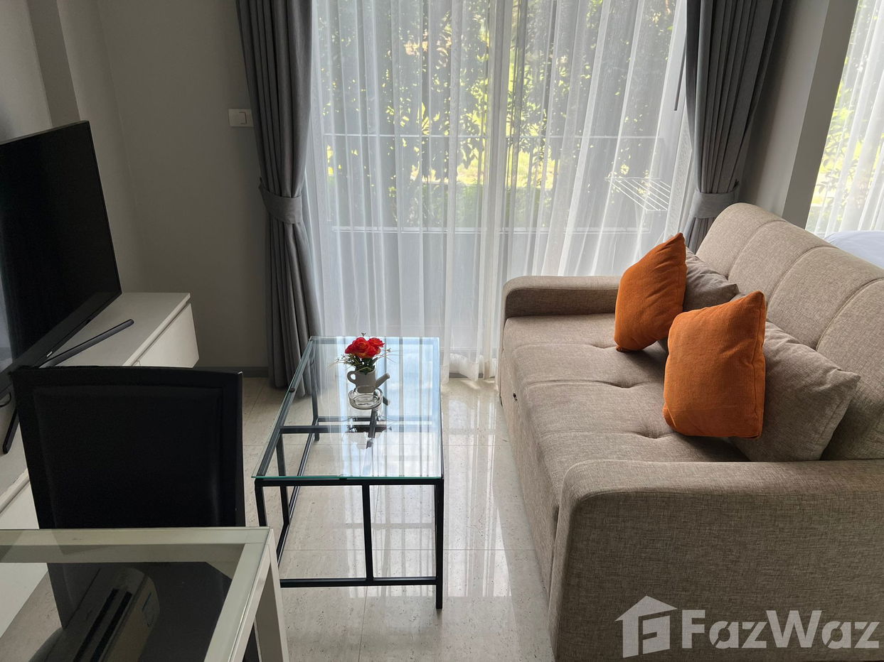 picture Immaculate Studio with Quality Fittings and Furniture  1222588 - 2/14