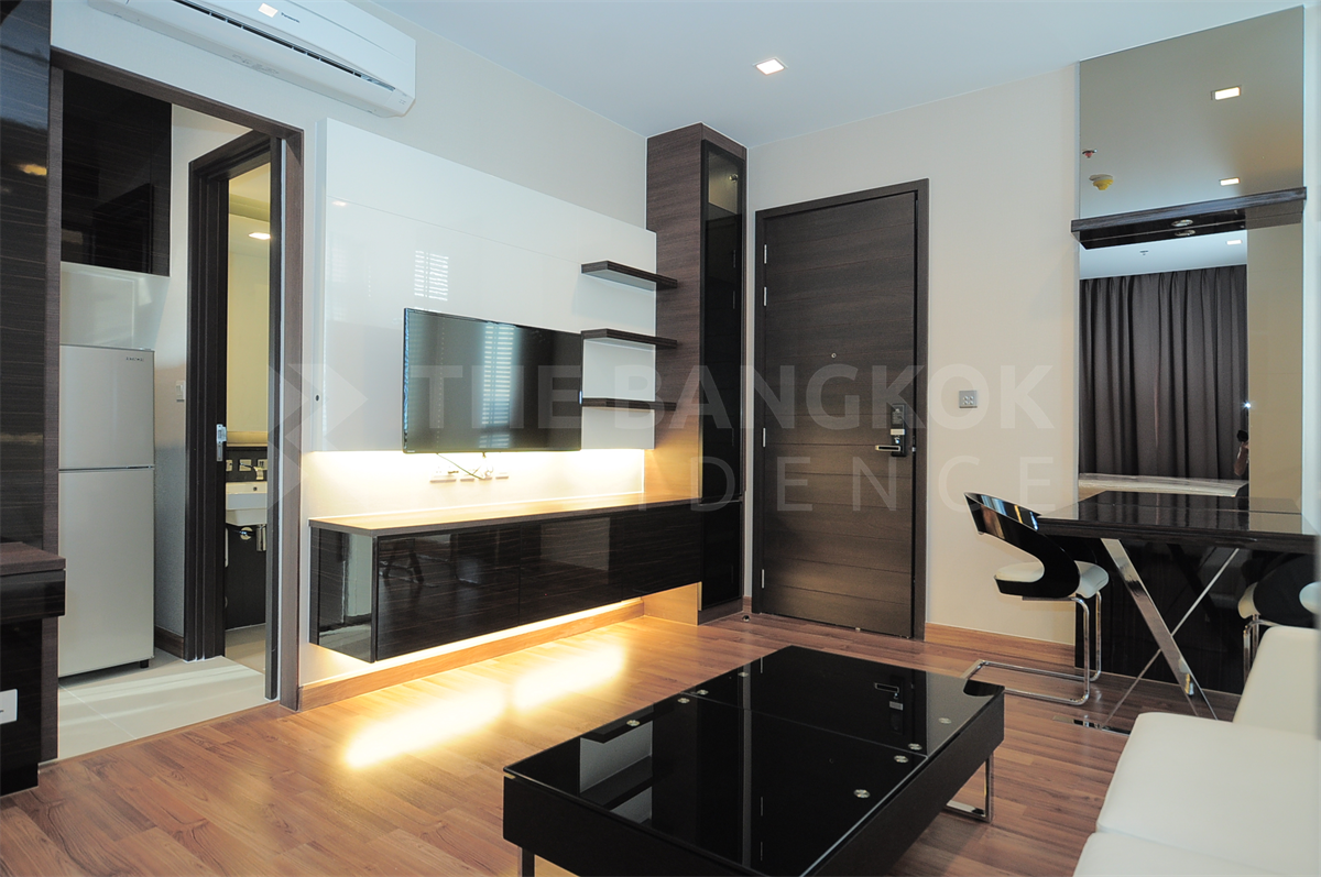 picture Ivy Ampio Premium Unit Close to All Conveniences near MRT Cultural Center of Thailand Station - 10/10
