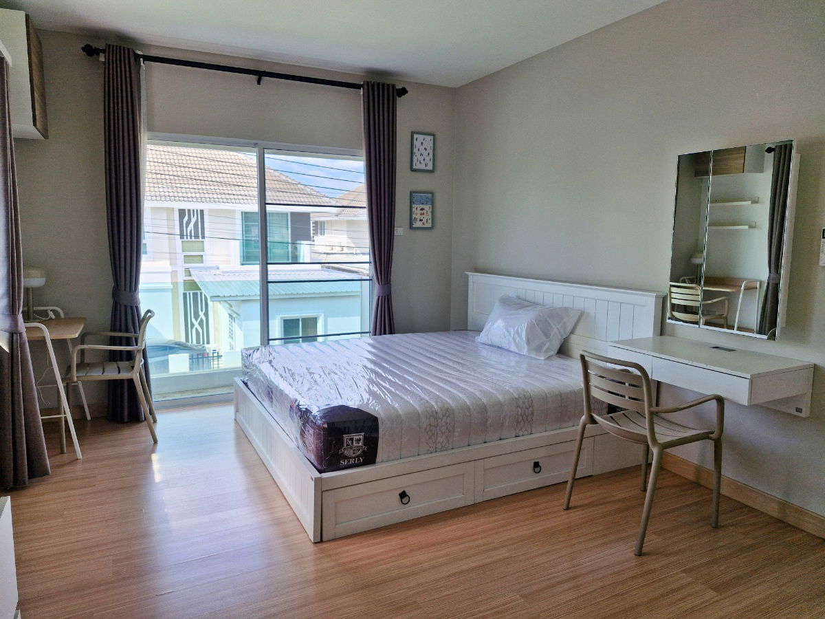 picture For Rent: House near Central Festival in the Karnkanok 20 Project Monthly Rent: 35,000 Baht (including common area fees) - 7/26