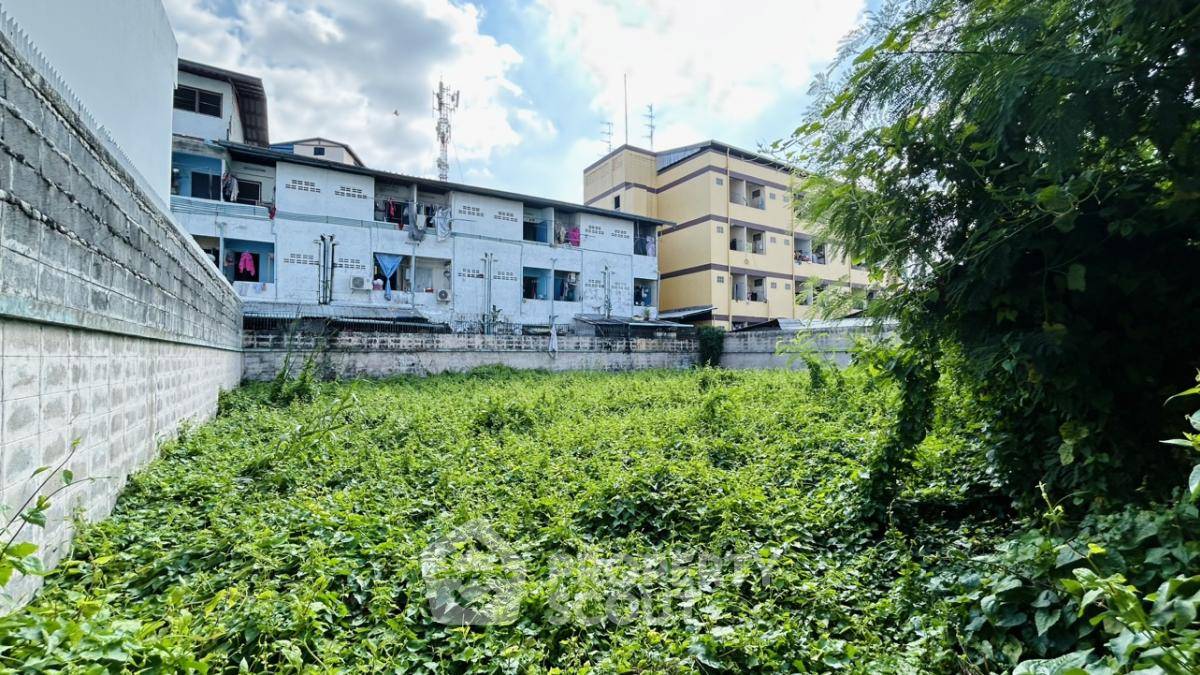 picture 444 m² Land for Sale close to Sukhumvit (ID 1521105) - 1/3