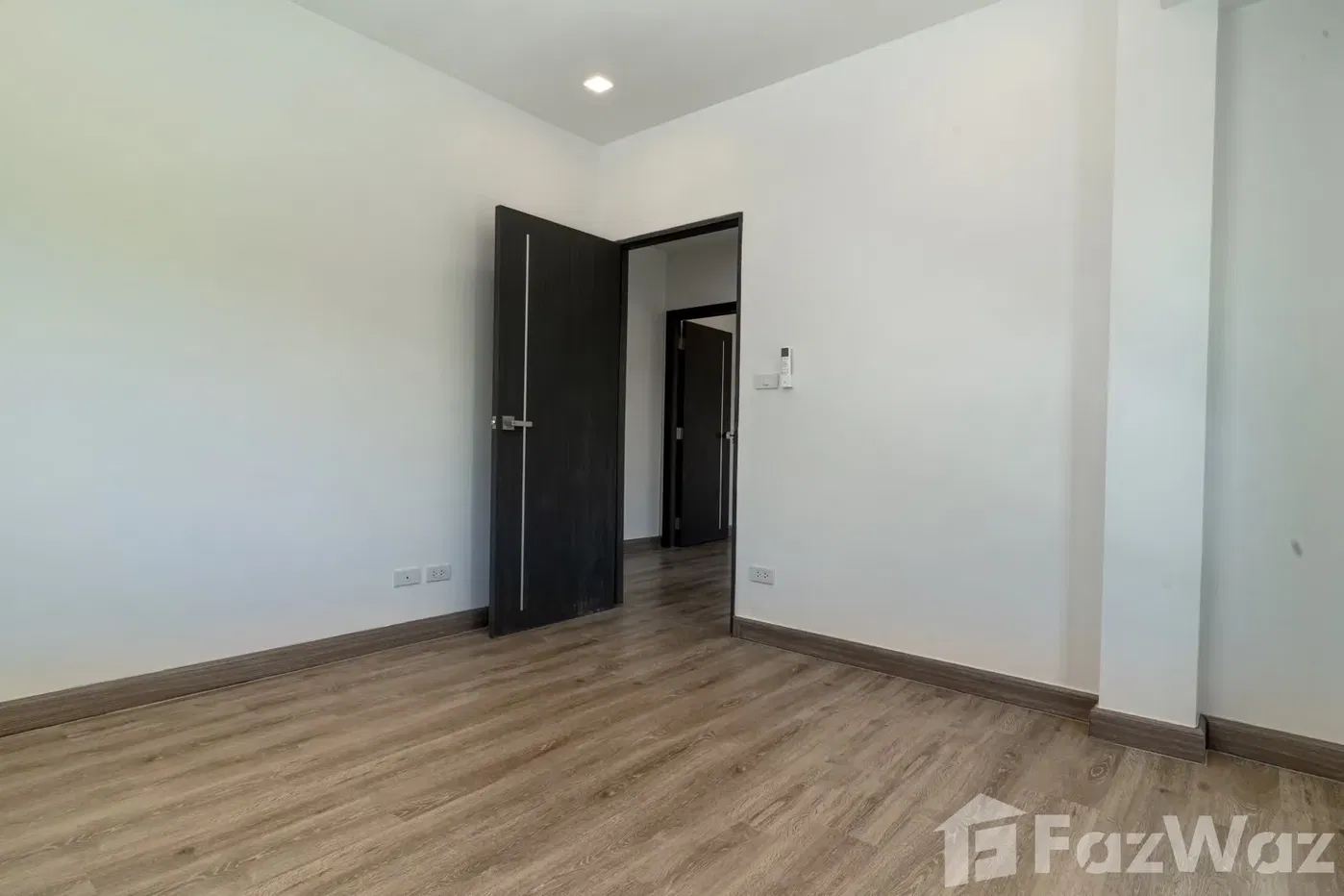 picture Beautiful home in secure complex close to BIS 1986654 - 18/35