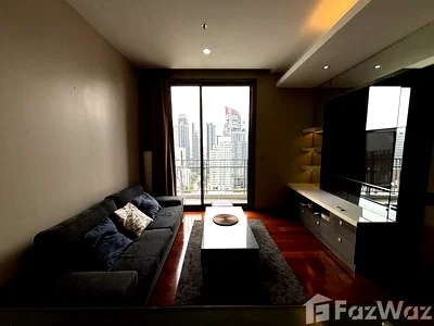 Condos for rent : 1 Bedroom Condo for rent at Quattro By Sansiri 5723607