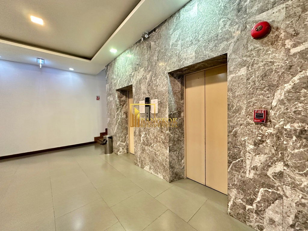 picture Expansive 3 Bedroom Duplex Apartment in Phrom Phong Area - BR21310AP - 49/51