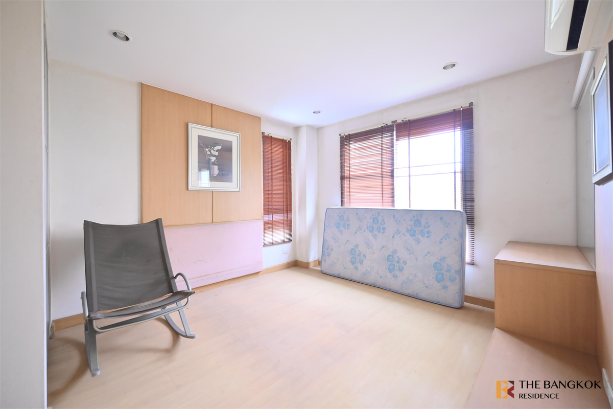 picture Condo Near MRT to Save More Time The Bangkok Sukhumvit 61 - 8/10