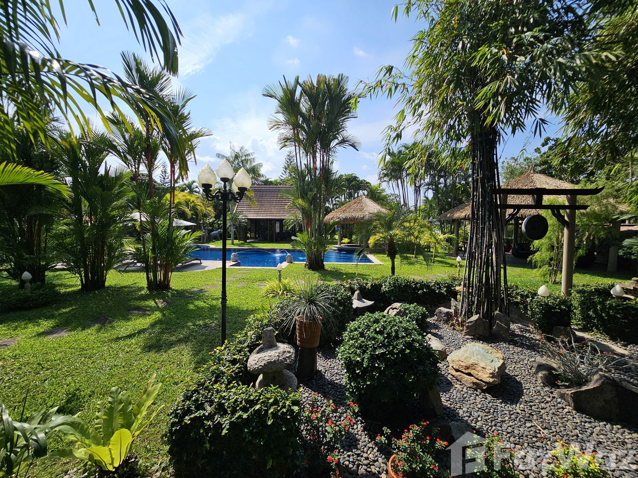 picture 8 Bedroom House for sale in Huai Yai, Chon Buri  1731776 - 6/27