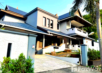 Houses for rent Muang Phuket Phuket : 3 Bedroom Villa for rent in Rawai, Phuket  5717420