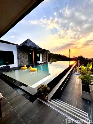 Houses for sale Phuket : 6 Bedroom Villa for sale in Karon, Phuket  5577171