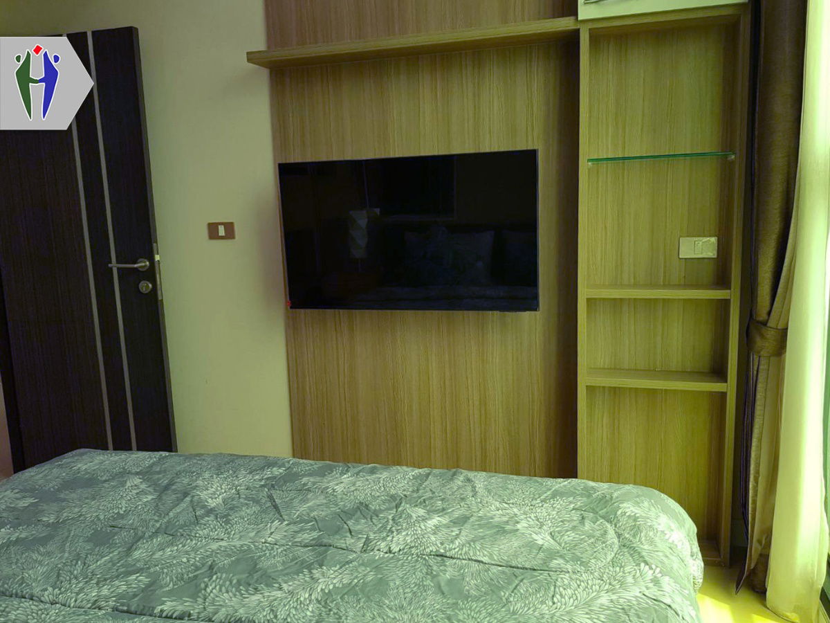 picture Condo for rent, Dusit Grand View , walk to the beach 5 minutes - 6/10