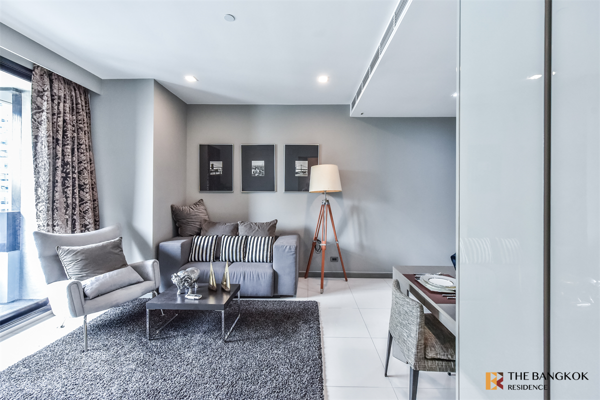 picture Condo in Central City at an Affordable Price M Silom near BTS Chong Nonsi - 2/10