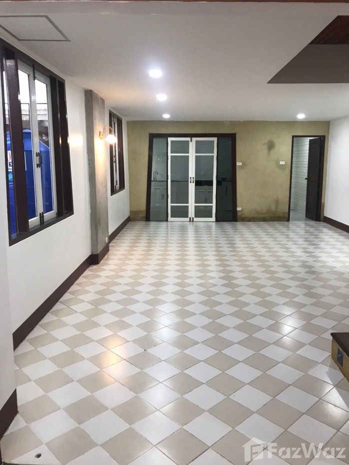 picture 2 Bedroom Townhouse for sale in Patong, Phuket  1855146 - 7/19