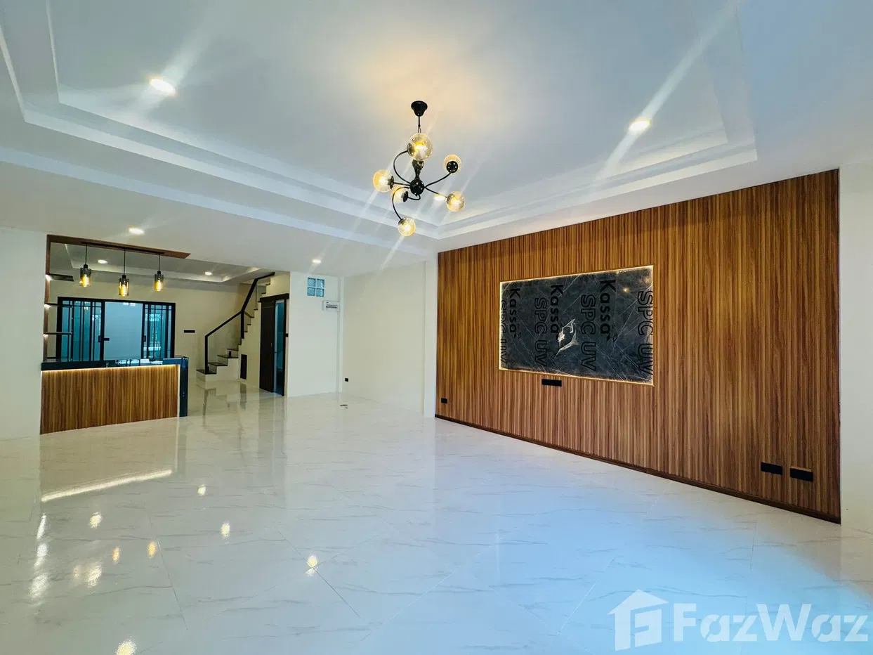 picture 2 Bedroom House for sale in Rawai, Phuket  5552333 - 3/24