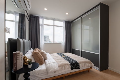 1 ห้องนอนโซนลาดพร้าว ตกแต่งใหม่  เฟอร์นิเจอร์ครบ  ราคาเพียง 1,100,000 บาทท