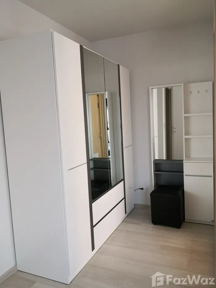 picture Room for sale 5691970 - 2/8
