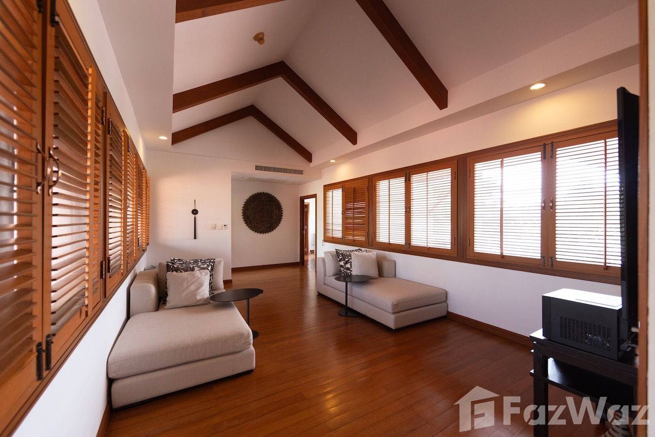 picture 4 Bedroom Villa in Laguna Links 1890819 - 60/60