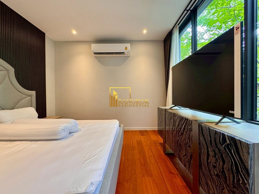 รูป Bugaan Pattanakarn | Elegant 4 Bed House in Pattanakarn Area - BR28255SH - รูปที่ 32/65