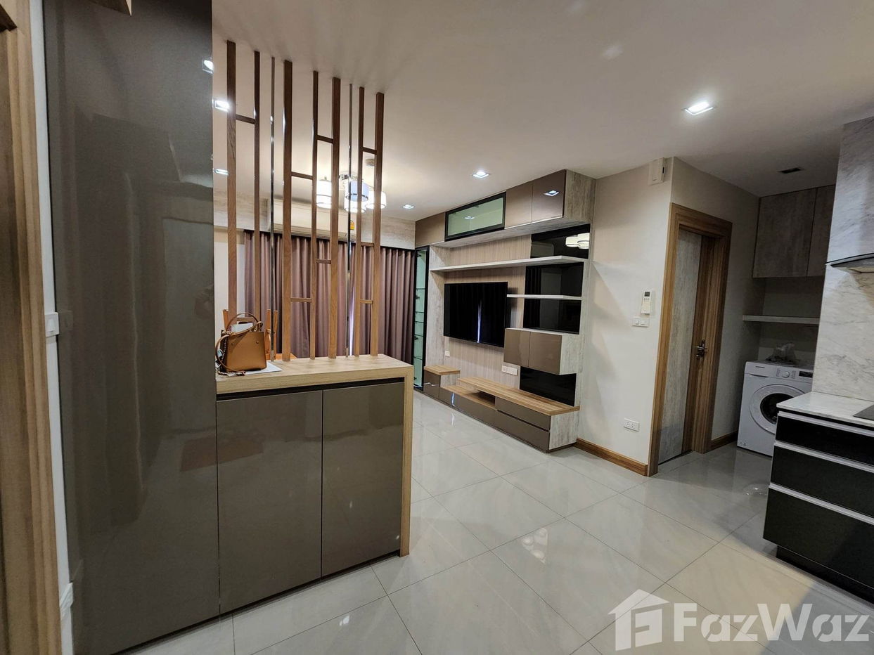 picture Invest in Refined Contentment: Relax in Lert Ubon Sky Life Tower 1174196 - 1/12