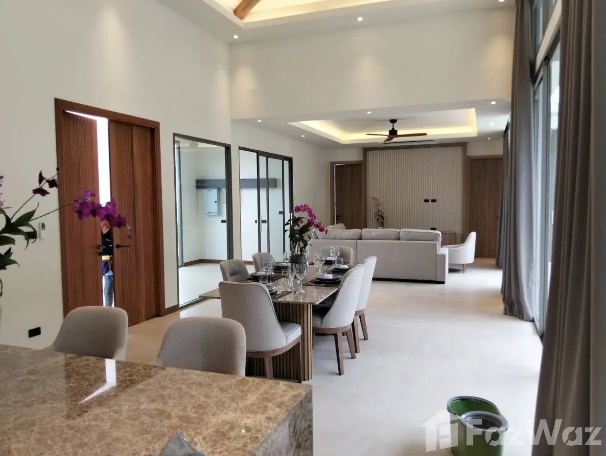 picture 4+1 Bedrooms Pool Vila for Sale Ozone Phuket 5721116 - 12/34