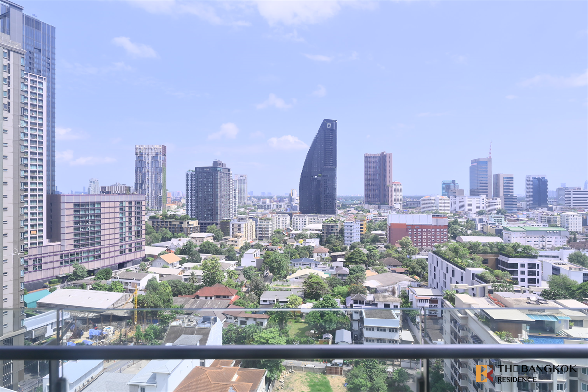 รูป บีทนิก สุขุมวิท32 เดินทางง่าย พื้นที่ใช้สอยจัดเต็ม ใกล้ BTS สถานีทองหล่อ - รูปที่ 3/10