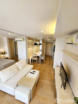 1 Bedroom Condo for rent at Liv At 49 1938154