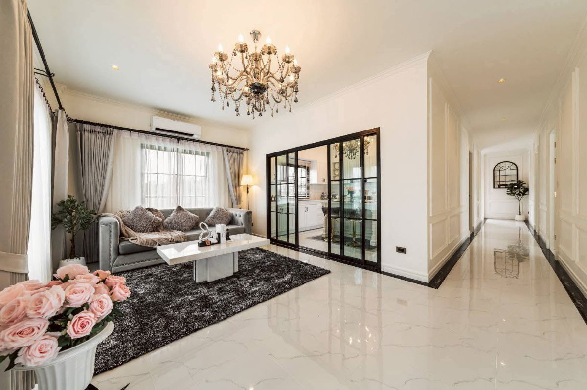 รูป ขายบ้านเดี่ยว 1 ชั้น สไตล์อังกฤษสุดหรู พร้อมสวนกว้างขวาง โครงการชาคริราห์วิลล์ หางดง-เชียงใหม่ T.0946511456 - รูปที่ 5/29