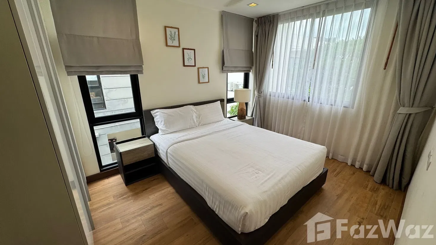 picture Modern 5-Bedroom Laguna Park Townhouse with Rooftop Pool 5716921 - 23/30
