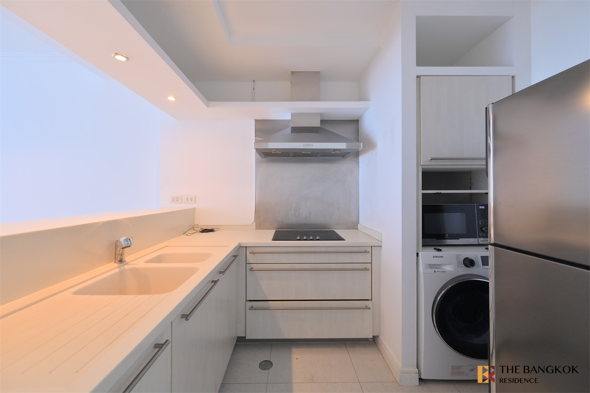 picture Athenee Residence Luxury Condo in Central City Location near BTS Phloen Chit - 5/10