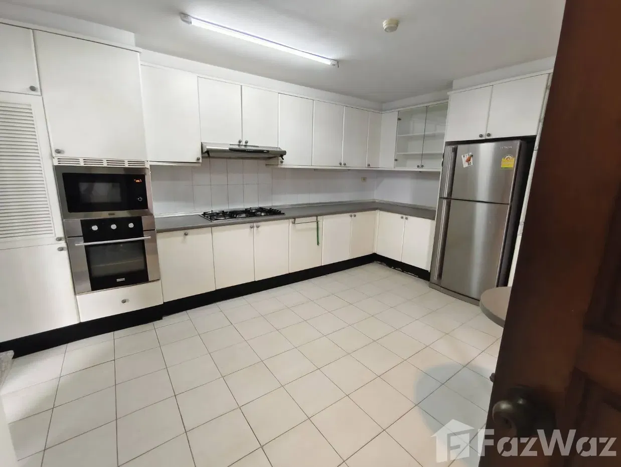 picture 3 Bedroom Condo for rent at United Tower 1878836 - 10/46