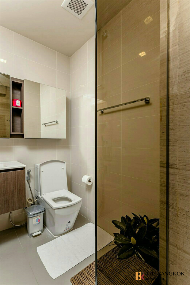 picture Condo in High-potential, Central City Location The Line Sukhumvit 71 near BTS Phra Khanong - 7/10