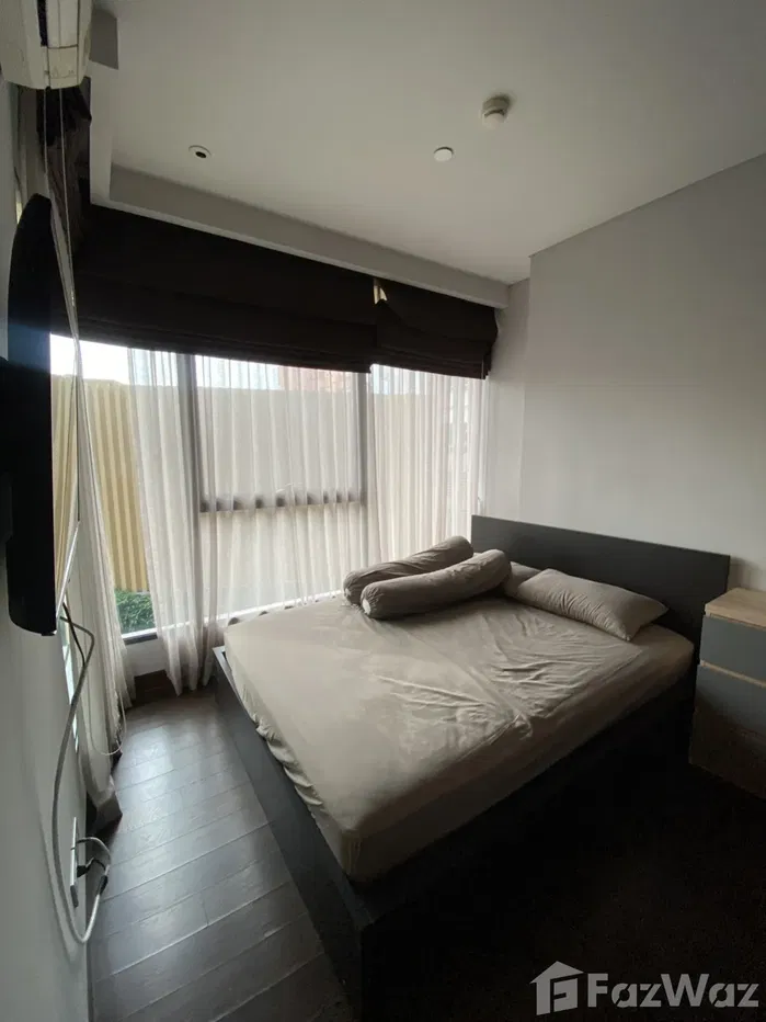 picture Nice quiet unit in one of the best condos in the region. 5702759 - 4/7