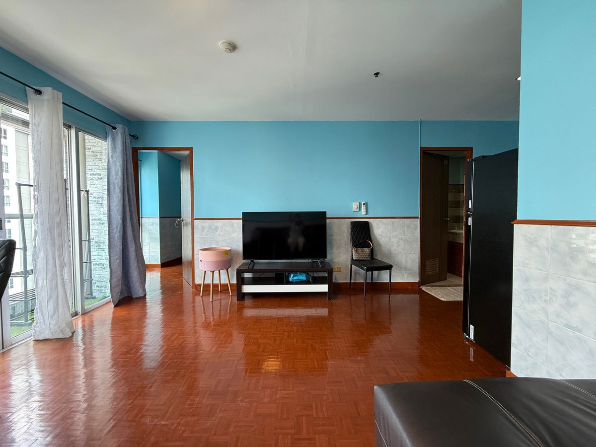 picture For Rent:(1Bed)Silom Suite Condominium, Soi Sathorn 12 - 2/15