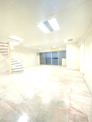 Condos for rent BTS Ekkamai :  Thonglor                     Tower 