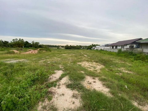 Urgent sale, beautiful vacant land plot near Map Prachan Reservoir, Bang Lamung, Chonburi