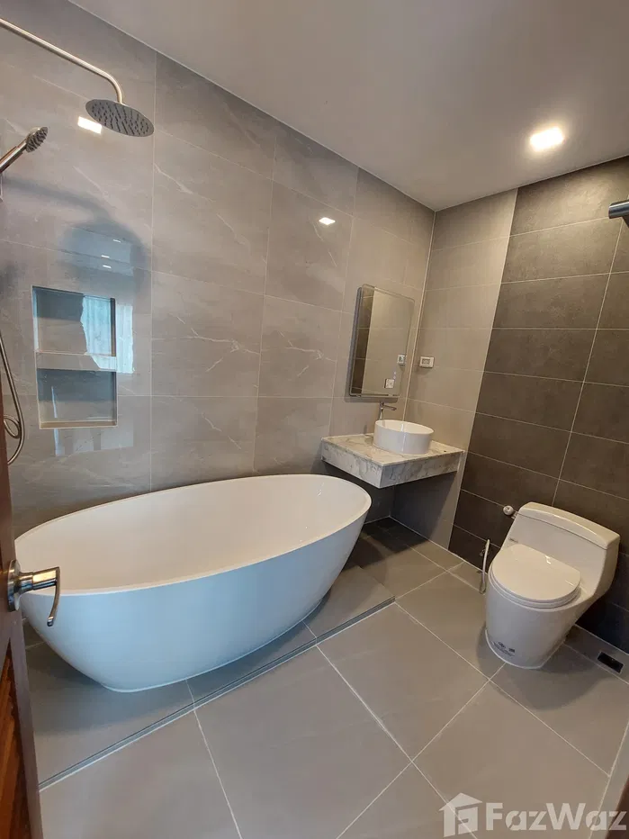 รูป วิลล่าให้เช่า 3 ห้องนอน ใน กะรน, ภูเก็ต 1998412 - รูปที่ 5/10