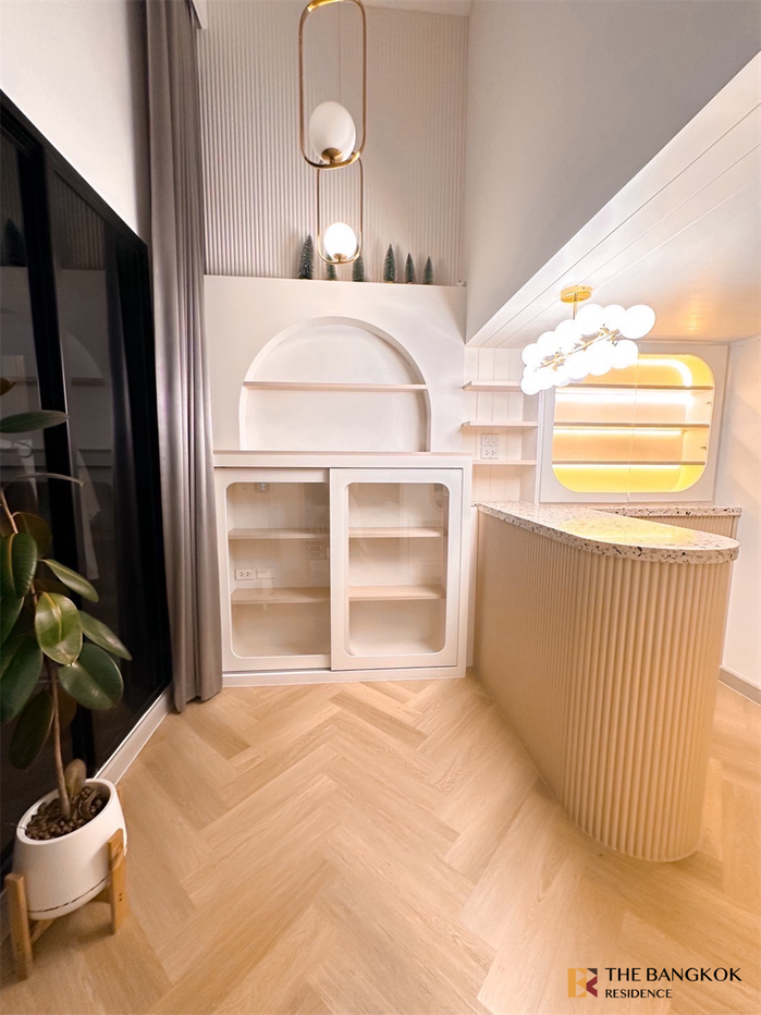 picture KnightsBridge Space Ratchayothin High-potential Location, Not as Expensive as You Think near BTS Phahonyothin 24 - 1/10