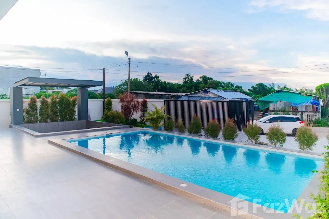 รูป ขาย วิลล่า 4 ห้องนอน ใน เมืองพัทยา, ชลบุรี 5565860 - รูปที่ 2/13