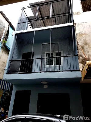 เช่าทาวน์โฮม เขตสาทร : ให้เช่าทาวเฮ้าส์ 3 ชั้น อยู่ในหมู่บ้านนครหลวง 1 ถ.นางลิ้นจี่ ช่องนนทรี 1629880