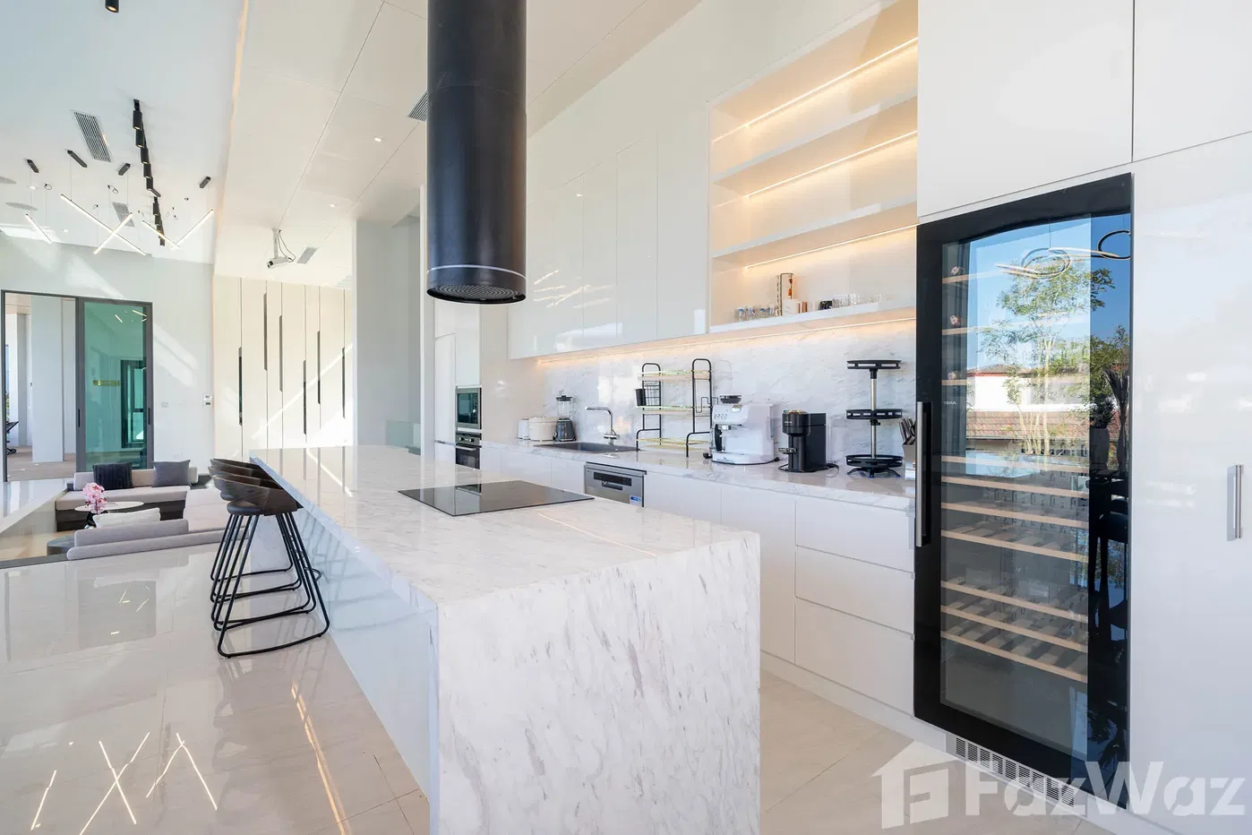 picture 5 Bedroom Villa for sale in Patong, Phuket  5564035 - 208/208