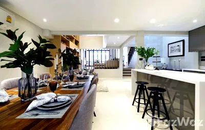 เช่าทาวน์โฮม เขตคลองเตย : ทาวน์เฮ้าส์ให้เช่า 5 ห้องนอน ใน คลองเตย, กรุงเทพมหานคร 404033