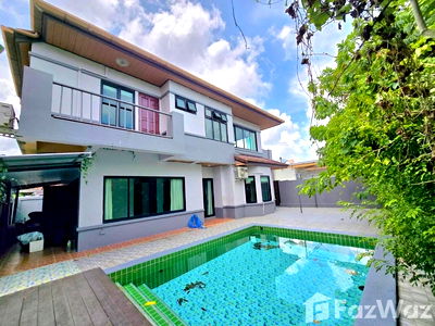 Houses for sale Chalong : 3 Bedroom Villa for sale in Chalong, Phuket  5685096