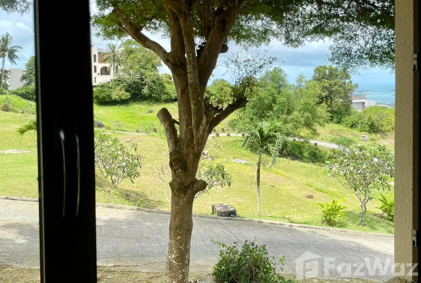 รูป ทาวน์เฮ้าส์ให้เช่า 2 ห้องนอน ในโครงการ ร็อควอเตอร์ เรสซิเดนซ์ 1870182 - รูปที่ 18/19