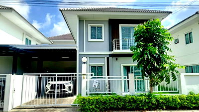 เช่าบ้านแฝด บางกรวย นนทบุรี : แลนซิโอ คริป สภาพใหม่มาก บ้านเลขที่สวย เลขมงคล บ้านหันทิศใต้ ลมเย็นตลอดวัน 