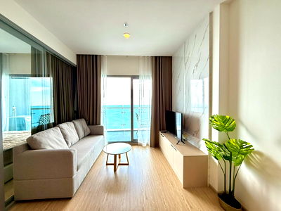 เช่าคอนโด บางแสน : คอนโดหรูติดทะเล The Symphony | บางพระ-ศรีราชา : 1 Bed 1 Bath 47 ตรม ชั้น 37 พร้อมเข้าอยู่