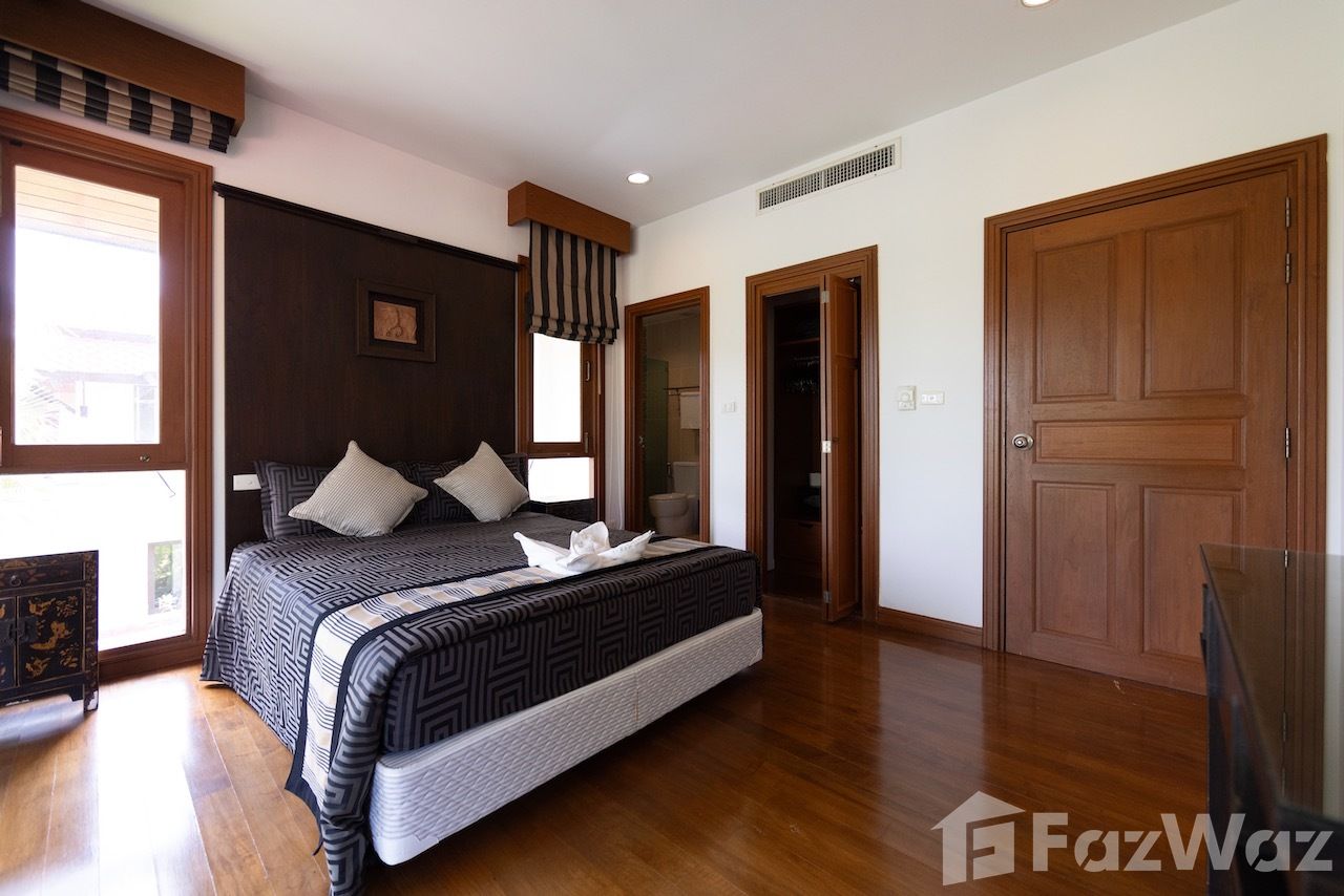 4 Bedroom Villa in Laguna Links 1890819 - image 2