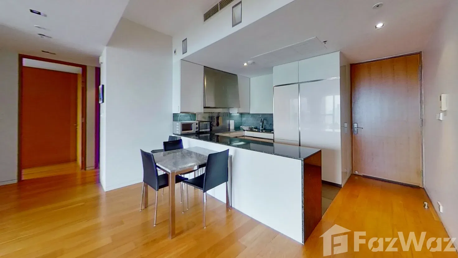 picture 2 Bedroom Condo for sale at The Met  43231 - 7/22