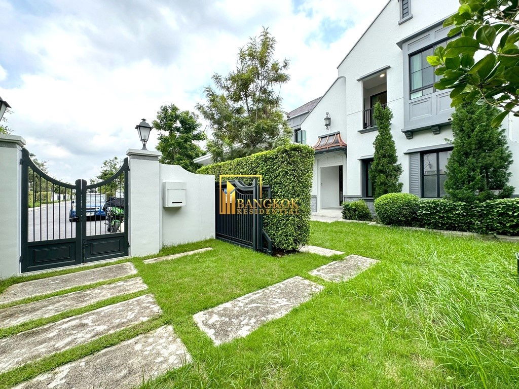 รูป Nantawan Rama 9-Krungthepkreetha | Gorgeous 4 Bed Luxury House For Sale - BR28237SH - รูปที่ 1/66