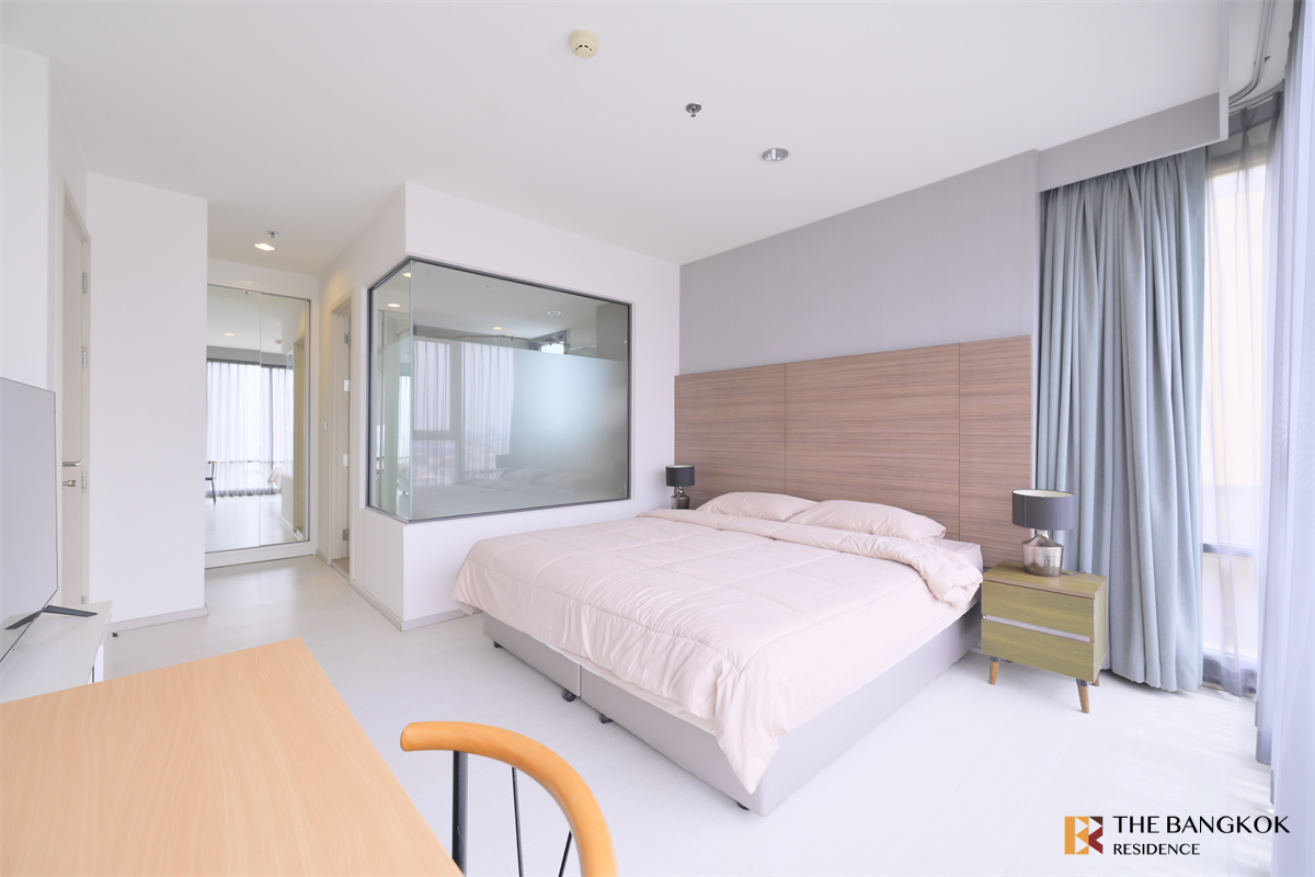 picture RHYTHM Sukhumvit 42 near BTS Ekkamai Easy Travel, Fully Utilized Space - 4/10
